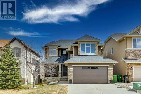 544 Evergreen Circle Sw, House detached with 4 bedrooms, 3 bathrooms and 4 parking in Calgary AB | Card Image