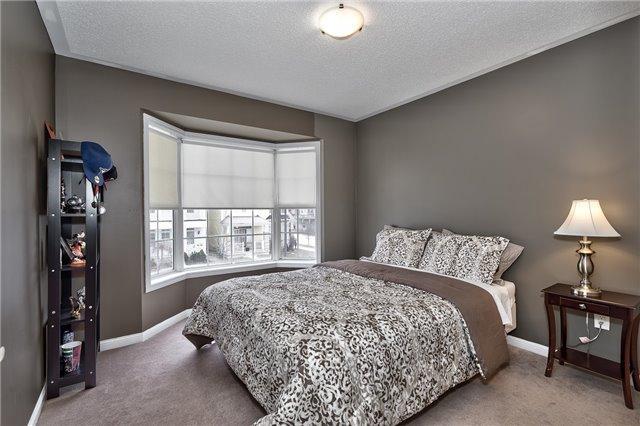 855 Bessy Tr, House detached with 4 bedrooms, 3 bathrooms and 1 parking in Milton ON | Image 14