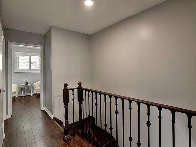 7 - 1302 Guelph Line, Townhouse with 3 bedrooms, 3 bathrooms and 2 parking in Burlington ON | Image 5