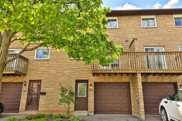 44 - 1155 Paramount Dr, Townhouse with 3 bedrooms, 2 bathrooms and 1 parking in Hamilton ON | Image 1