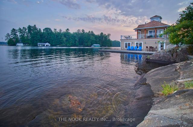 2189 Muskoka Rd 118 W Rd W, House detached with 3 bedrooms, 8 bathrooms and 10 parking in Muskoka Lakes ON | Image 38