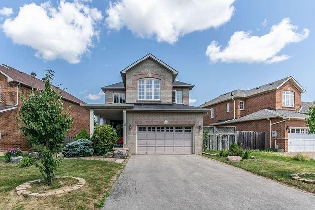 13 Black Walnut Dr, House detached with 3 bedrooms, 4 bathrooms and 2 parking in Markham ON | Image 1