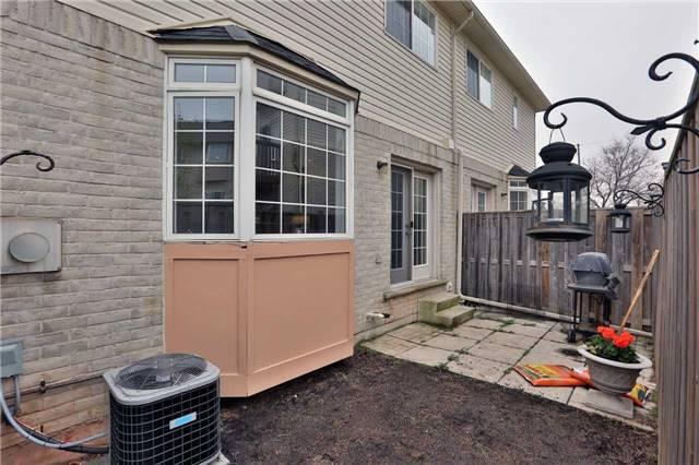 5080 Fairview St, House attached with 2 bedrooms, 2 bathrooms and 1 parking in Burlington ON | Image 20