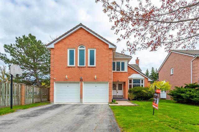 48 Ellingwood Crt, House detached with 4 bedrooms, 4 bathrooms and 6 parking in Markham ON | Image 1