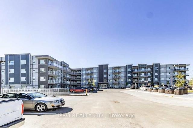 201 - 40 Carrington Plaz, Condo with 2 bedrooms, 2 bathrooms and 1 parking in Calgary AB | Image 1
