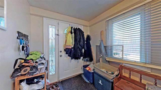 172 Mitchell Ave, House detached with 2 bedrooms, 2 bathrooms and 4 parking in Oshawa ON | Image 13