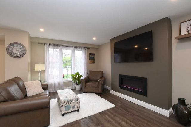 3314 Jordan Ave, House detached with 4 bedrooms, 4 bathrooms and 5 parking in Burlington ON | Image 8