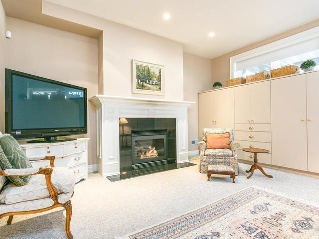 8 Deer Park Cres, House semidetached with 4 bedrooms, 4 bathrooms and 2 parking in Toronto ON | Image 17