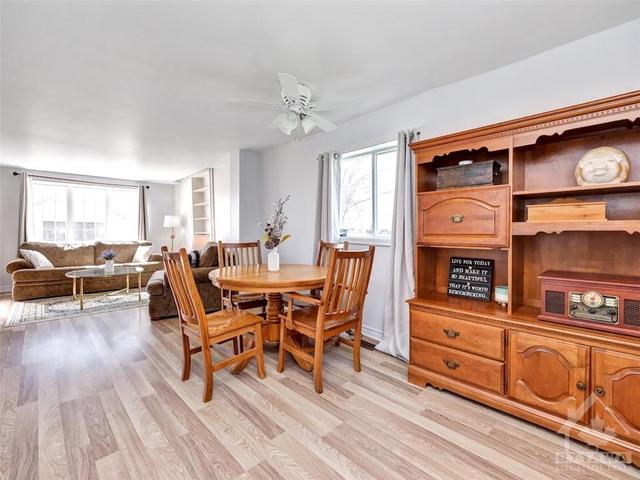 11482 Queen Street, House detached with 2 bedrooms, 2 bathrooms and 4 parking in North Dundas ON | Image 8