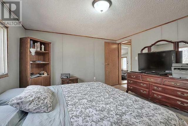 33122 Range Road 50, House other with 4 bedrooms, 2 bathrooms and null parking in Mountain View County AB | Image 38
