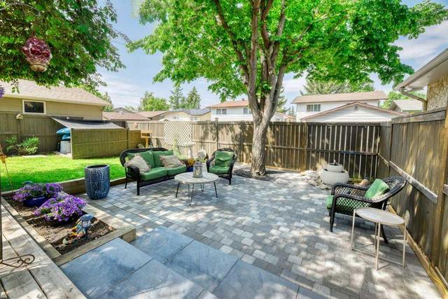 15 Sunhurst Court Se, House detached with 3 bedrooms, 1 bathrooms and null parking in Calgary AB | Image 33