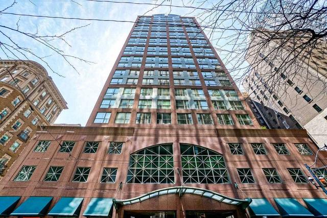 1616 - 7 King St E, Condo with 1 bedrooms, 1 bathrooms and 1 parking in Toronto ON | Image 1