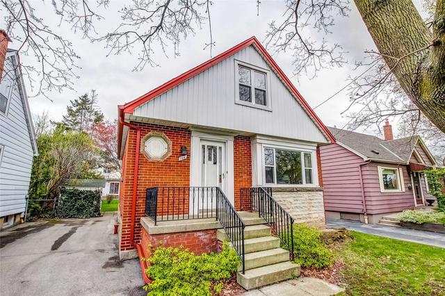 136 Auburn Ave, House detached with 2 bedrooms, 1 bathrooms and 2 parking in Hamilton ON | Image 36