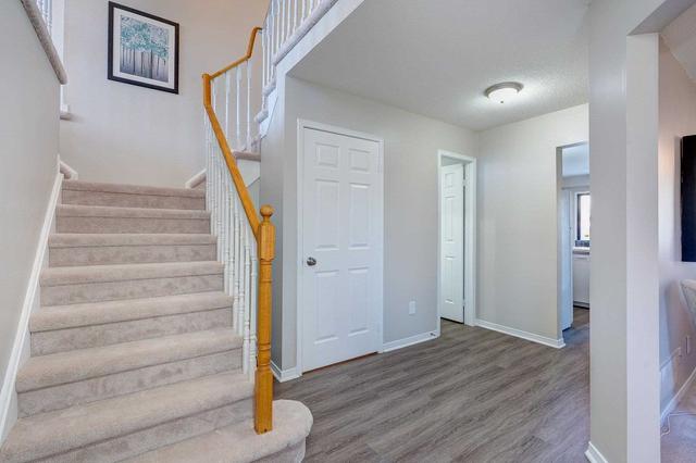 44 Carr Dr, House detached with 3 bedrooms, 3 bathrooms and 6 parking in Ajax ON | Image 12