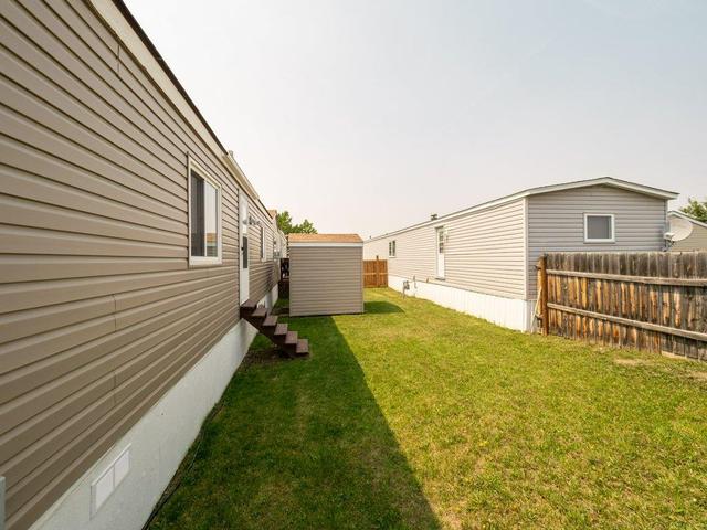 66 - 2715 Westside Drive W, Home with 3 bedrooms, 2 bathrooms and 2 parking in Lethbridge AB | Image 32