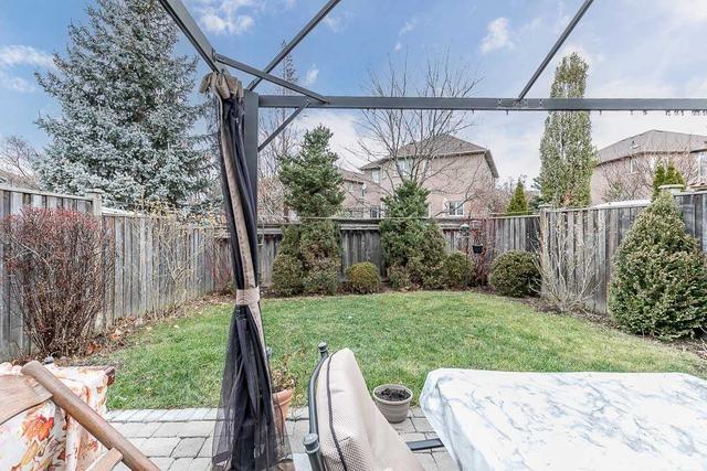 136 Blue Willow Dr, House semidetached with 3 bedrooms, 4 bathrooms and 3 parking in Vaughan ON | Image 27