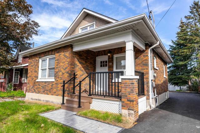 275 Ritson Rd S, House detached with 2 bedrooms, 3 bathrooms and 6 parking in Oshawa ON | Image 1