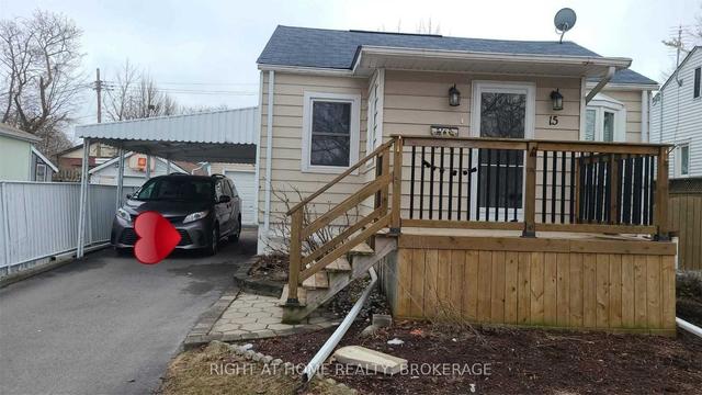 15 Oak St N, House detached with 2 bedrooms, 2 bathrooms and 5 parking in Ajax ON | Image 5