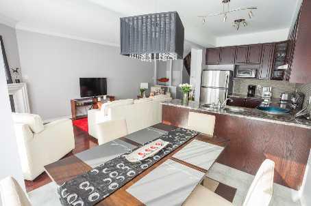 08 Edhouse Ave, House attached with 3 bedrooms, 3 bathrooms and 1 parking in Toronto ON | Image 4