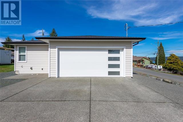 4190 Discovery Dr, House detached with 3 bedrooms, 2 bathrooms and 2 parking in Campbell River BC | Image 30