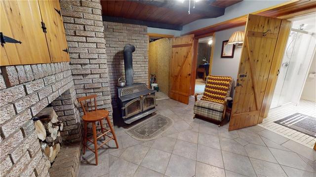 5339 Hwy 9 Highway, Home with 3 bedrooms, 2 bathrooms and null parking in Minto ON | Image 27