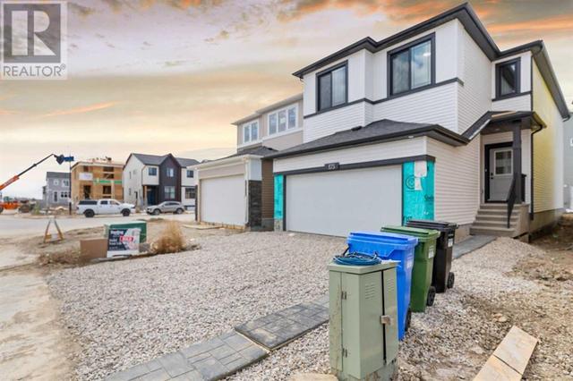 175 Hotchkiss Manor Se, House detached with 5 bedrooms, 3 bathrooms and 2 parking in Calgary AB | Image 3