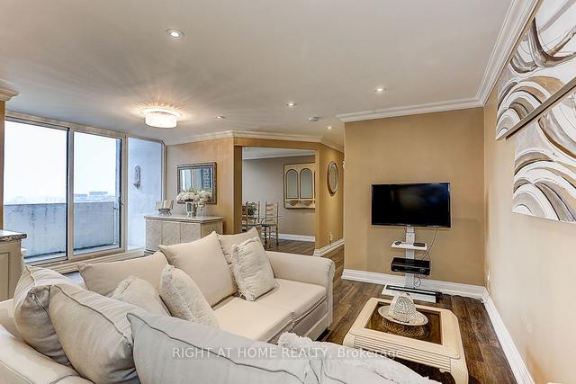 2306 - 10 Muirhead Rd, Condo with 2 bedrooms, 2 bathrooms and 1 parking in Toronto ON | Image 6