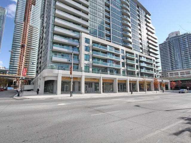 801 - 19 Grand Trunk Cres, Condo with 1 bedrooms, 1 bathrooms and null parking in Toronto ON | Image 18