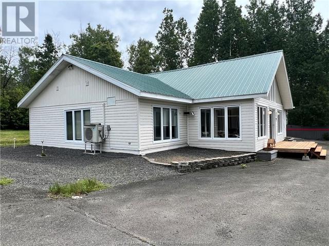 2553 New Brunswick 130, House detached with 2 bedrooms, 1 bathrooms and null parking in Grand Falls P NB | Image 3
