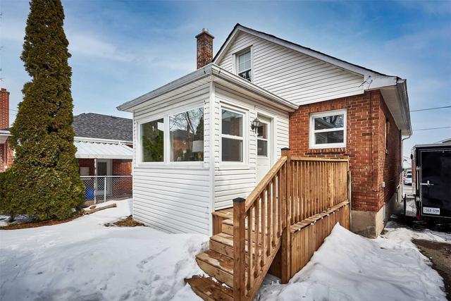 366 Kingsdale Ave, House detached with 3 bedrooms, 1 bathrooms and 4 parking in Oshawa ON | Image 32