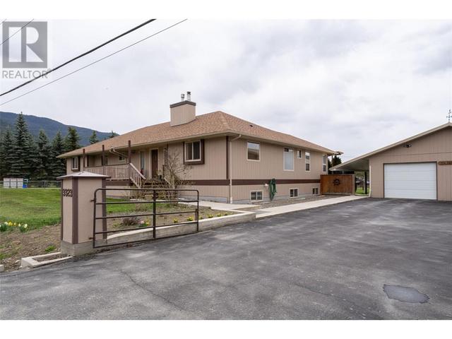 3323 Powerhouse Road, House detached with 4 bedrooms, 3 bathrooms and 4 parking in Spallumcheen BC | Image 36