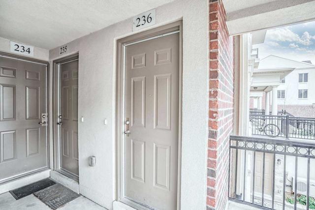 236 - 15 Coneflower Cres, Townhouse with 2 bedrooms, 1 bathrooms and 1 parking in Toronto ON | Image 12