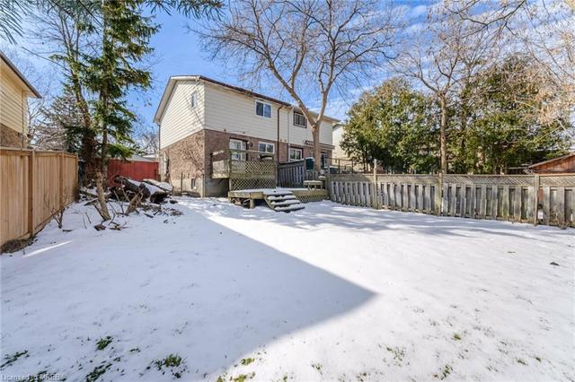 132 Capreol Court, House semidetached with 3 bedrooms, 1 bathrooms and 3 parking in Oshawa ON | Image 30