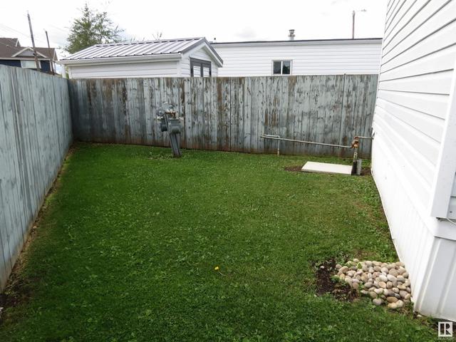 9 - 10410 101a St, Home with 2 bedrooms, 1 bathrooms and null parking in Morinville AB | Image 27