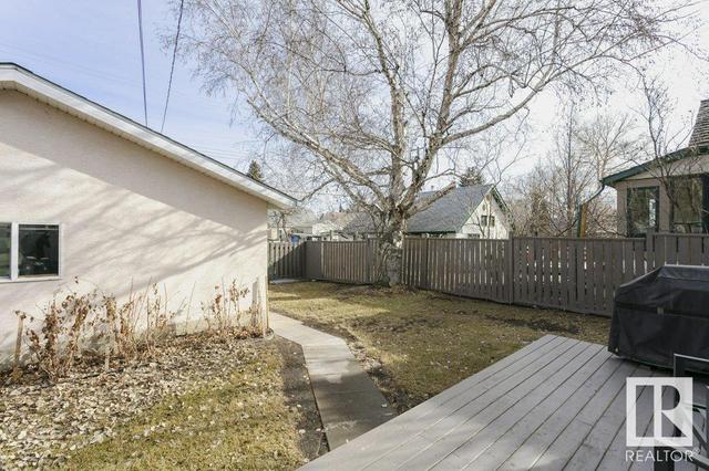 11150 71 Av Nw, House detached with 5 bedrooms, 3 bathrooms and 6 parking in Edmonton AB | Image 30