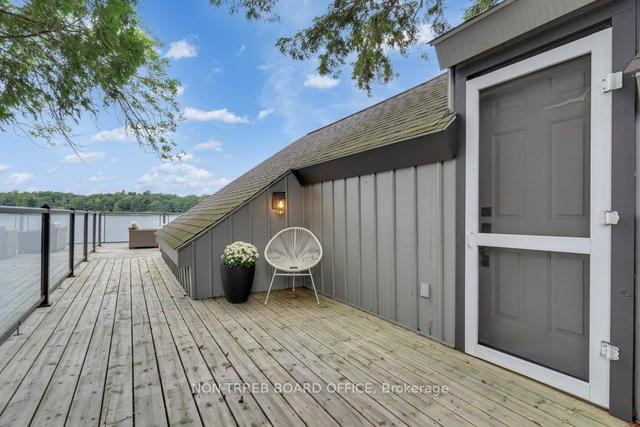 873 North Shore Rd, House detached with 3 bedrooms, 1 bathrooms and 10 parking in Frontenac Islands ON | Image 2