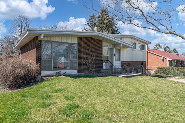 161 Laurier Ave, House detached with 3 bedrooms, 2 bathrooms and 5 parking in Hamilton ON | Image 24