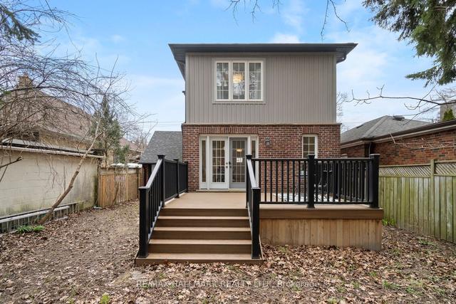 68 South Kingsway, House detached with 3 bedrooms, 3 bathrooms and 3 parking in Toronto ON | Image 22