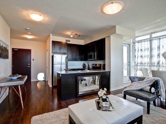 1003 - 1328 Birchmount Rd, Condo with 2 bedrooms, 2 bathrooms and 1 parking in Toronto ON | Image 4