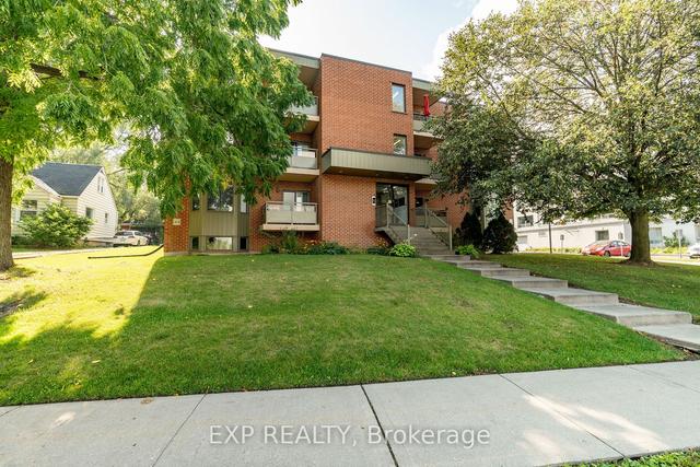 203 - 401 Erb St W, Condo with 2 bedrooms, 2 bathrooms and 1 parking in Waterloo ON | Image 1