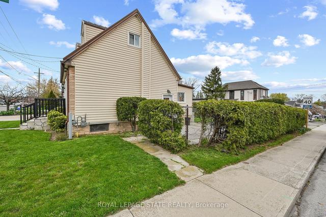 595 Fennell Ave E, House detached with 2 bedrooms, 1 bathrooms and 2 parking in Hamilton ON | Image 26