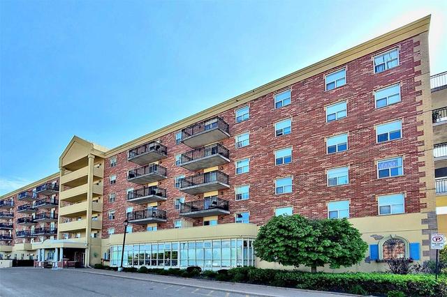 520 - 7373 Martin Grove Rd, Condo with 1 bedrooms, 1 bathrooms and 0 parking in Vaughan ON | Card Image
