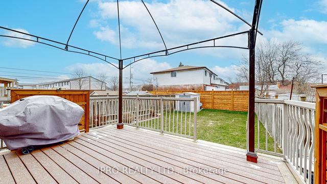 296 Porter St, House semidetached with 3 bedrooms, 2 bathrooms and 3 parking in Oshawa ON | Image 31