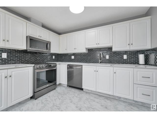 2 - 9505 176 St Nw, House attached with 2 bedrooms, 2 bathrooms and null parking in Edmonton AB | Image 5
