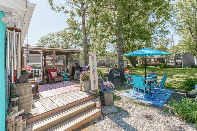 1070 Lakeshore Road, House detached with 2 bedrooms, 1 bathrooms and 2 parking in Haldimand County ON | Image 22