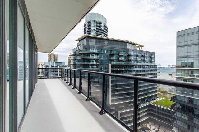 1402 - 56 Annie Craig Dr, Condo with 2 bedrooms, 1 bathrooms and 1 parking in Toronto ON | Image 27