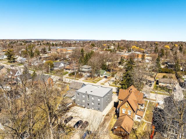 106 Peel St, House detached with 6 bedrooms, 6 bathrooms and 9 parking in Barrie ON | Image 40