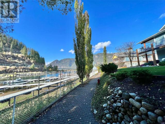 b304 - 1118 Riverside Avenue, Condo with 2 bedrooms, 2 bathrooms and 2 parking in Sicamous BC | Image 19