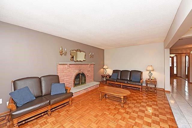 24 Plover Pl, House detached with 4 bedrooms, 4 bathrooms and 4 parking in Brampton ON | Image 10