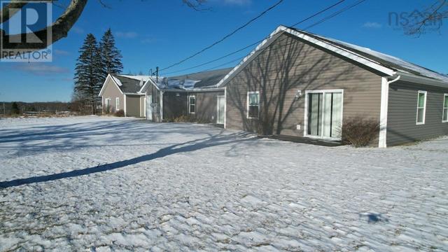 122 Pleasant Street E, House other with 0 bedrooms, 0 bathrooms and null parking in Amherst NS | Image 13
